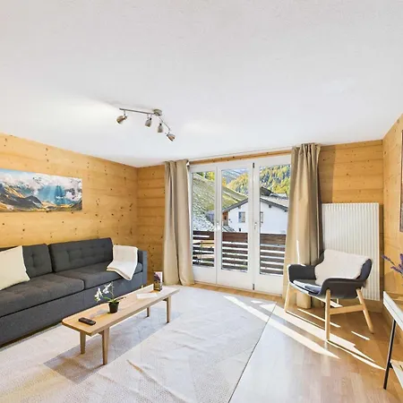 Family-friendly With Mountain Views *