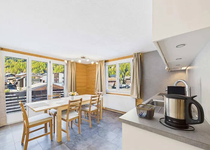 Family-friendly With Mountain Views * Saas-Grund